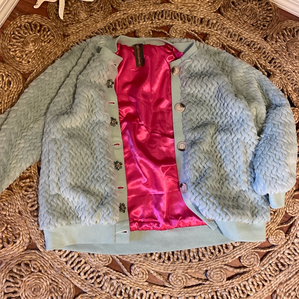 ARATTA Nellie Boho Luxe Mint Fur Jacket Satin Lined Crystal Buttons Boutique - Picture 16 of 16